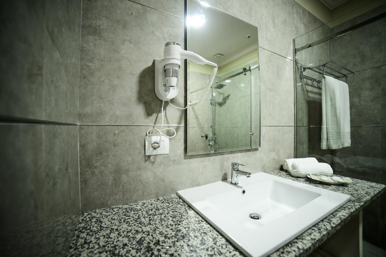 Hotel Vila Imperial Elbasan Exterior foto